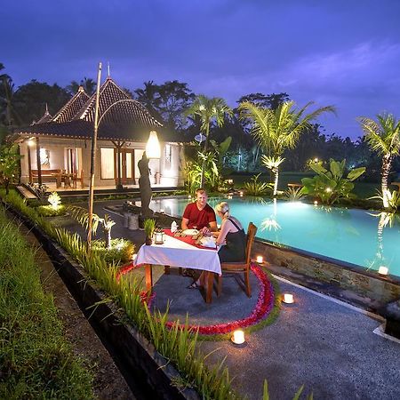 Pajar House Ubud Suite & Villas ภายนอก รูปภาพ