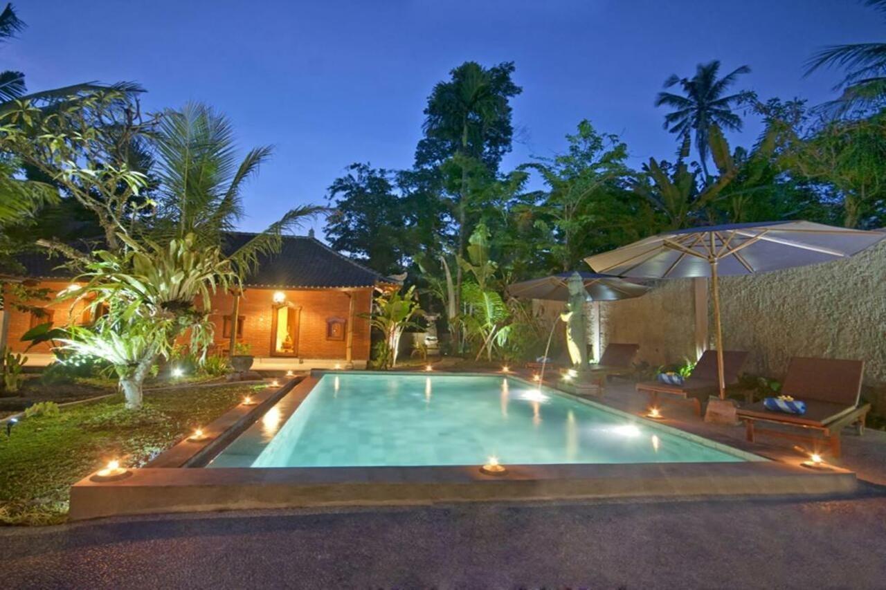 Pajar House Ubud Suite & Villas ภายนอก รูปภาพ
