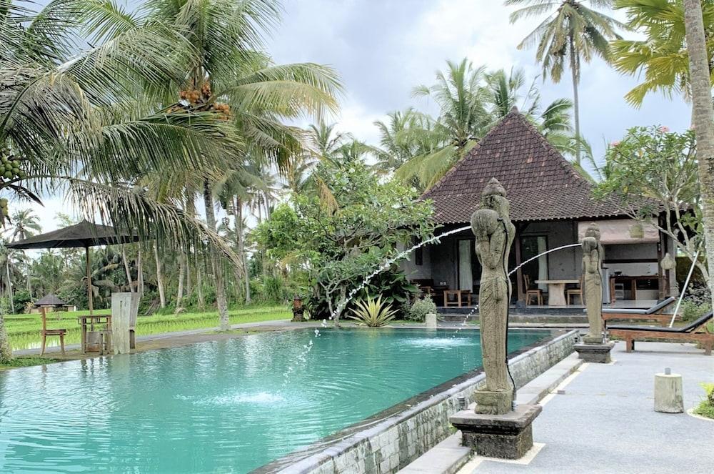 Pajar House Ubud Suite & Villas ภายนอก รูปภาพ