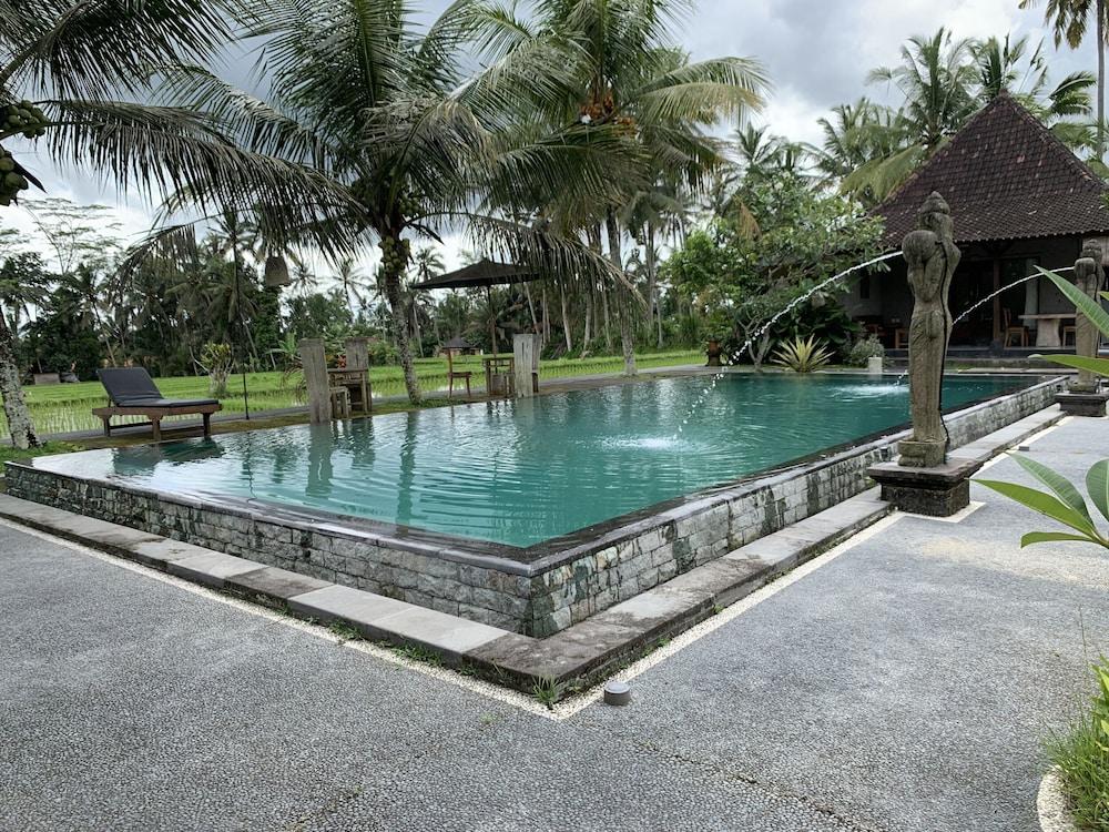 Pajar House Ubud Suite & Villas ภายนอก รูปภาพ