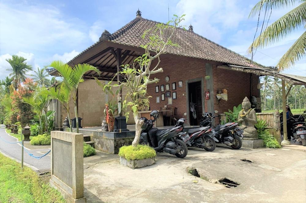 Pajar House Ubud Suite & Villas ภายนอก รูปภาพ