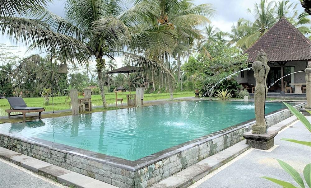 Pajar House Ubud Suite & Villas ภายนอก รูปภาพ