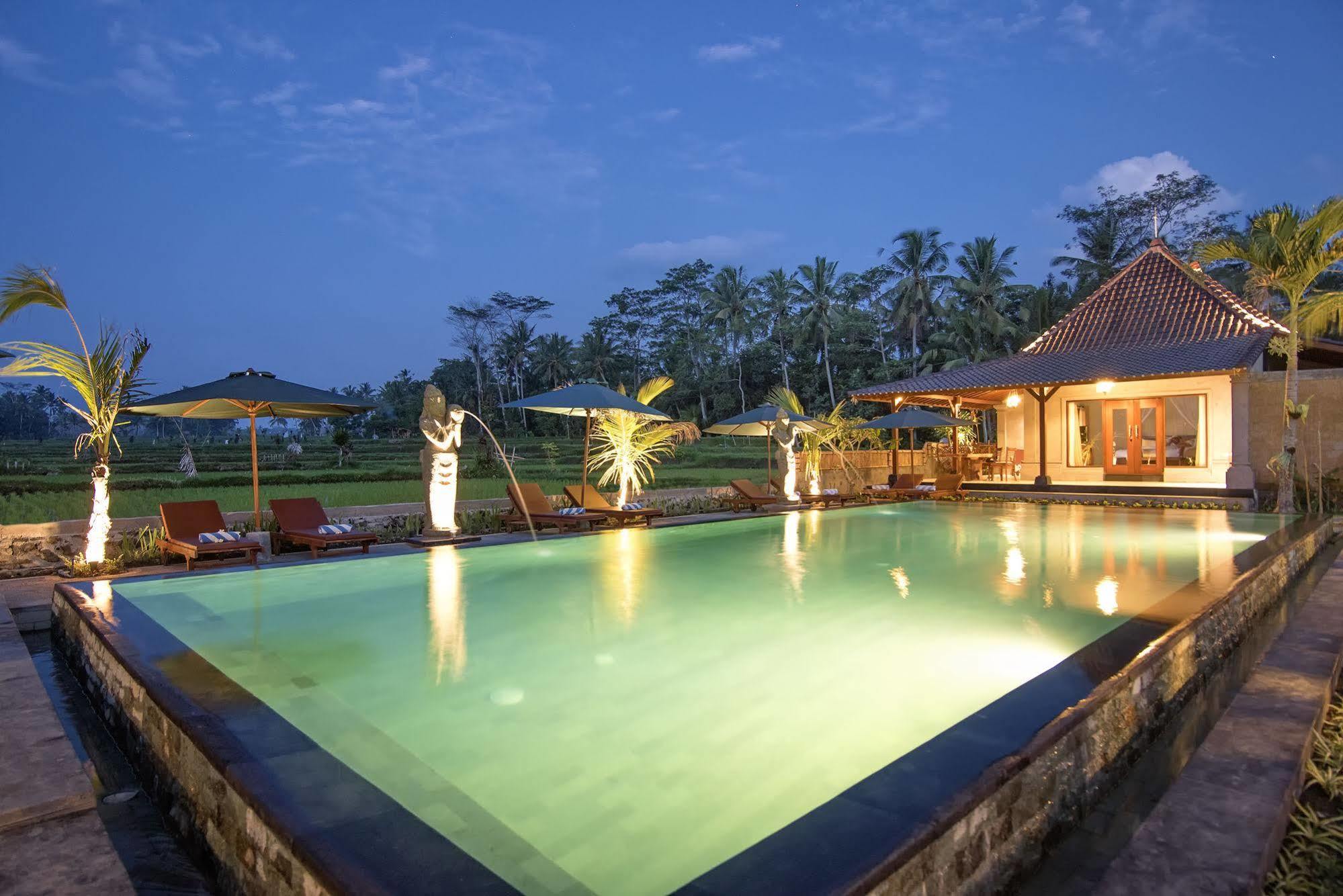 Pajar House Ubud Suite & Villas ภายนอก รูปภาพ