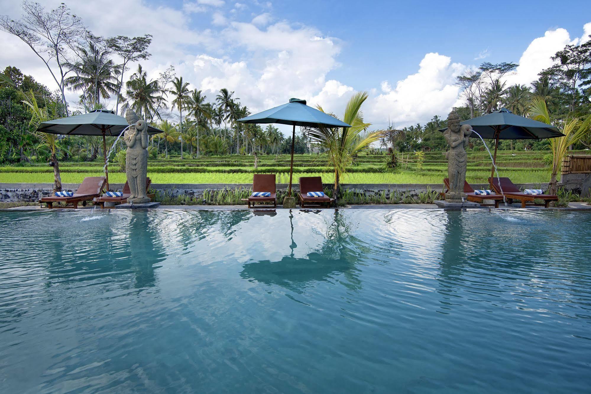 Pajar House Ubud Suite & Villas ภายนอก รูปภาพ